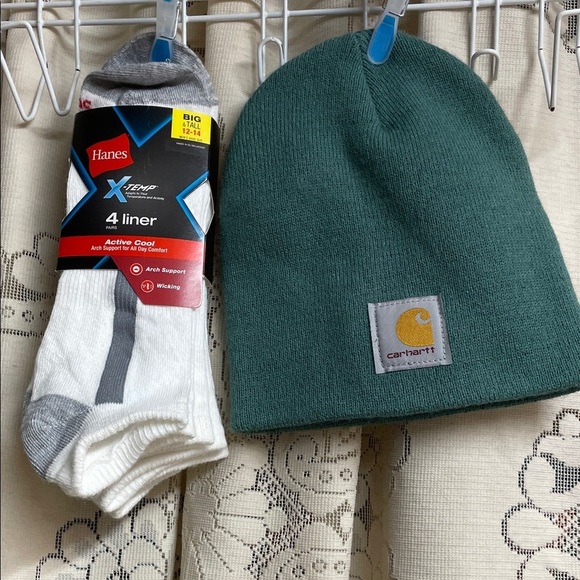 Carhartt Other - Carhartt Green Knit Beanie with Hanes Big & Tall Arch Support Socks